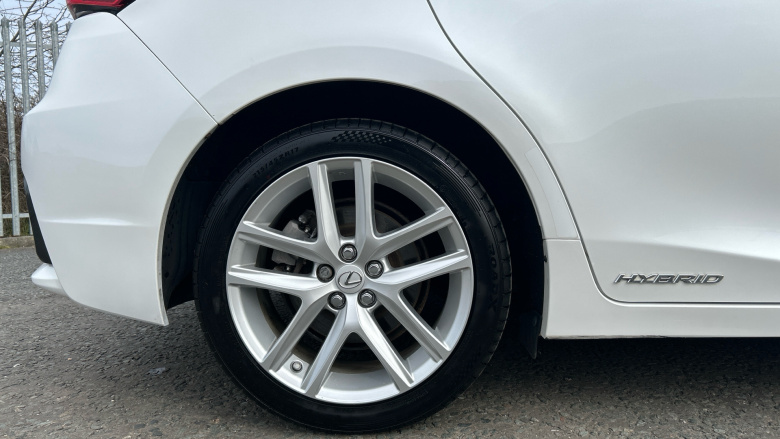 Lexus CT 200h 1.8 Premier 5dr CVT Hybrid Hatchback